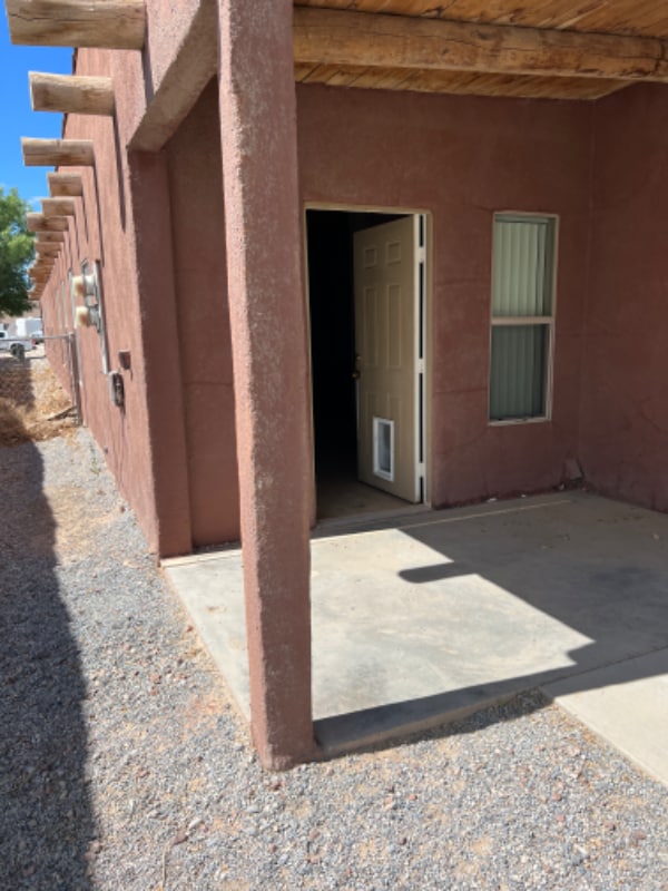 Building Photo - 2020 E Ambush St