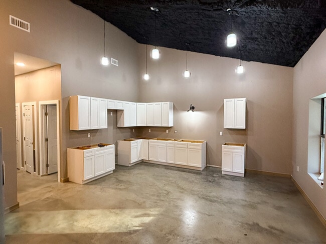 Foto del edificio - 1991 County Rd 2443