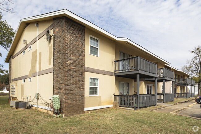 Building Photo - Park at Wind Trace