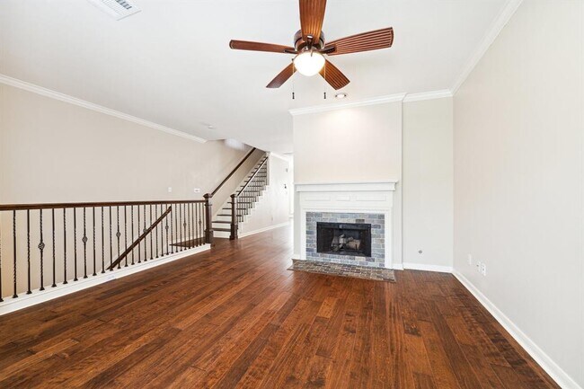 Foto del edificio - 2718 Crawford St