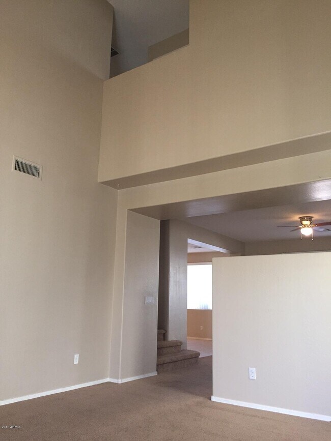 Foto del edificio - 17634 W Mandalay Ln