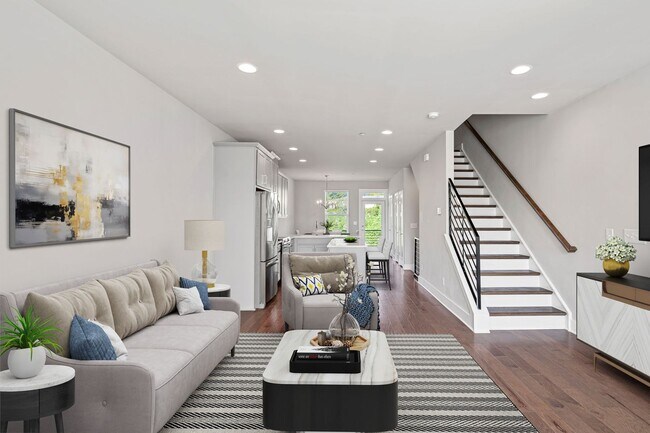 Foto del edificio - Like New Townhome Ready for Immediate Move-In!!! Bryant Park in West End