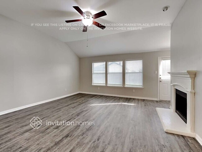 Foto del edificio - 216 Cedar Crest Dr