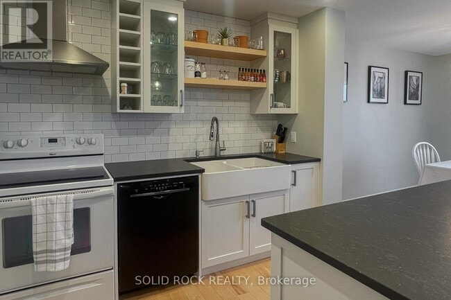 Building Photo - 1505 Baseline Rd