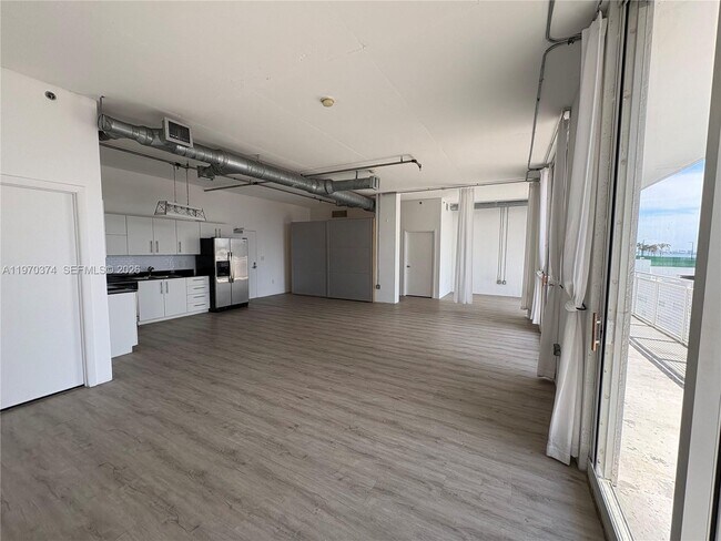 Foto del edificio - 444 NE 30th St