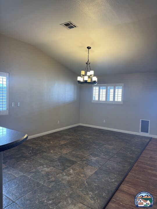 Foto del edificio - 1820 Canon Dr