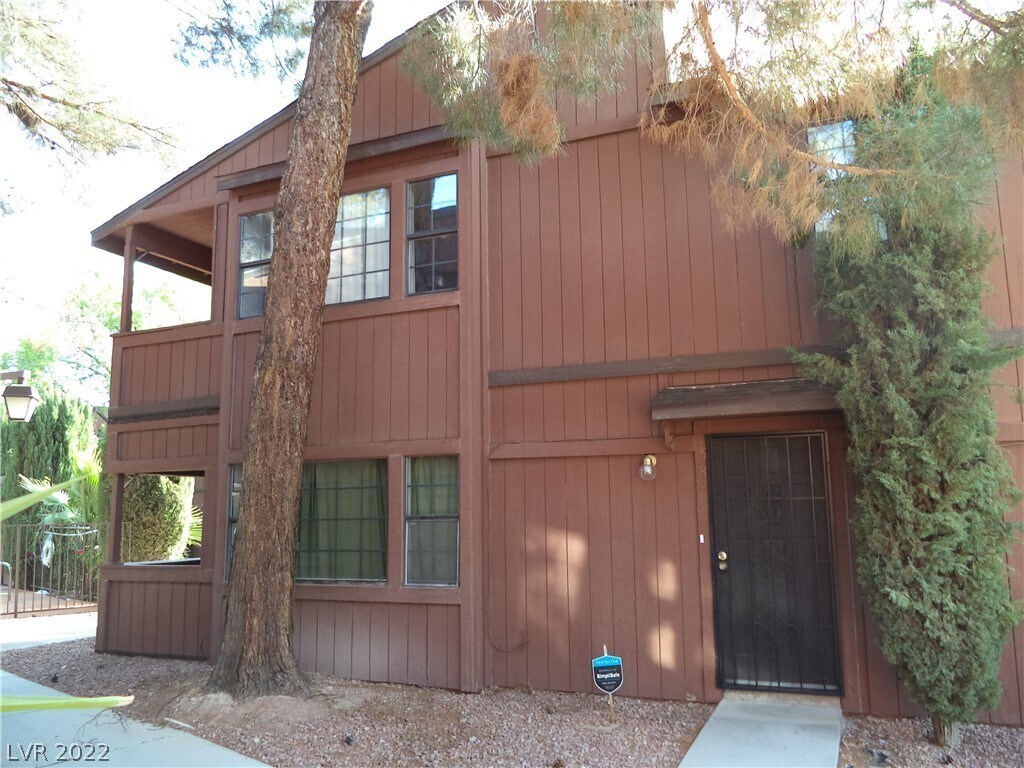 Primary Photo - 5899 Laredo St