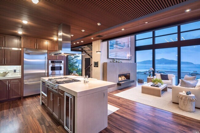 Foto del edificio - 525 Bridgeway