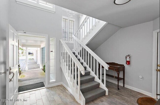 Foto del edificio - 91 San Juan Dr