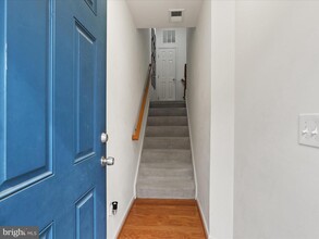 Building Photo - 8366 Derwent Valley Ct