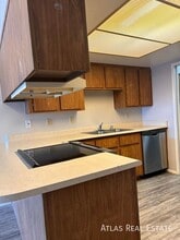 Building Photo - 3060 E Cicero St