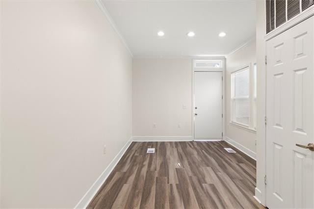 Foto del edificio - 3111 St Thomas St