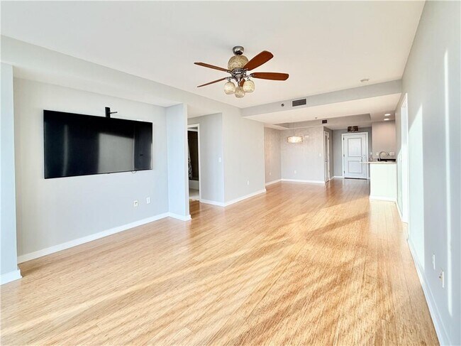 Foto del edificio - 3338 Peachtree Rd NE