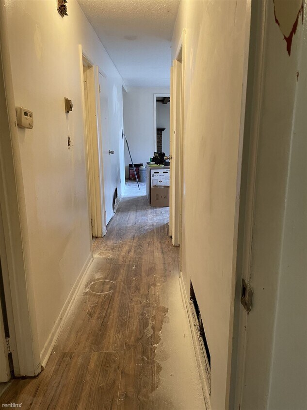 Foto del edificio - 3 br, 1 bath House - 8306 Tudor Drive