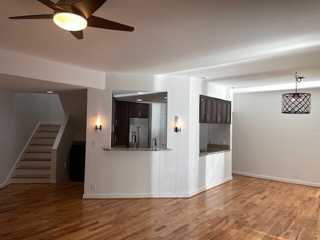 Foto del edificio - 123 Hampton Pl