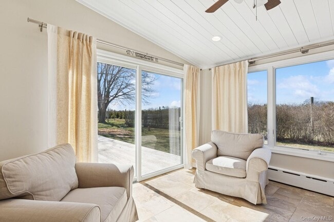 Building Photo - 1110 Gillette Dr