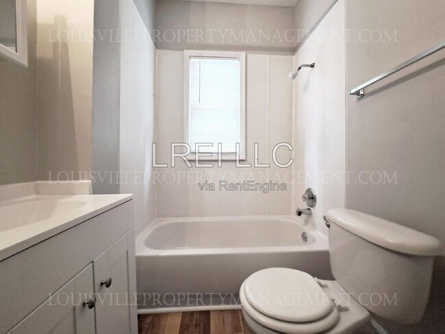 Photo - 2215 7th Street Road Apartment
