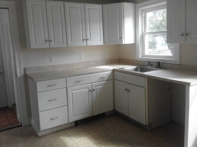 Foto del edificio - 184 Thames St