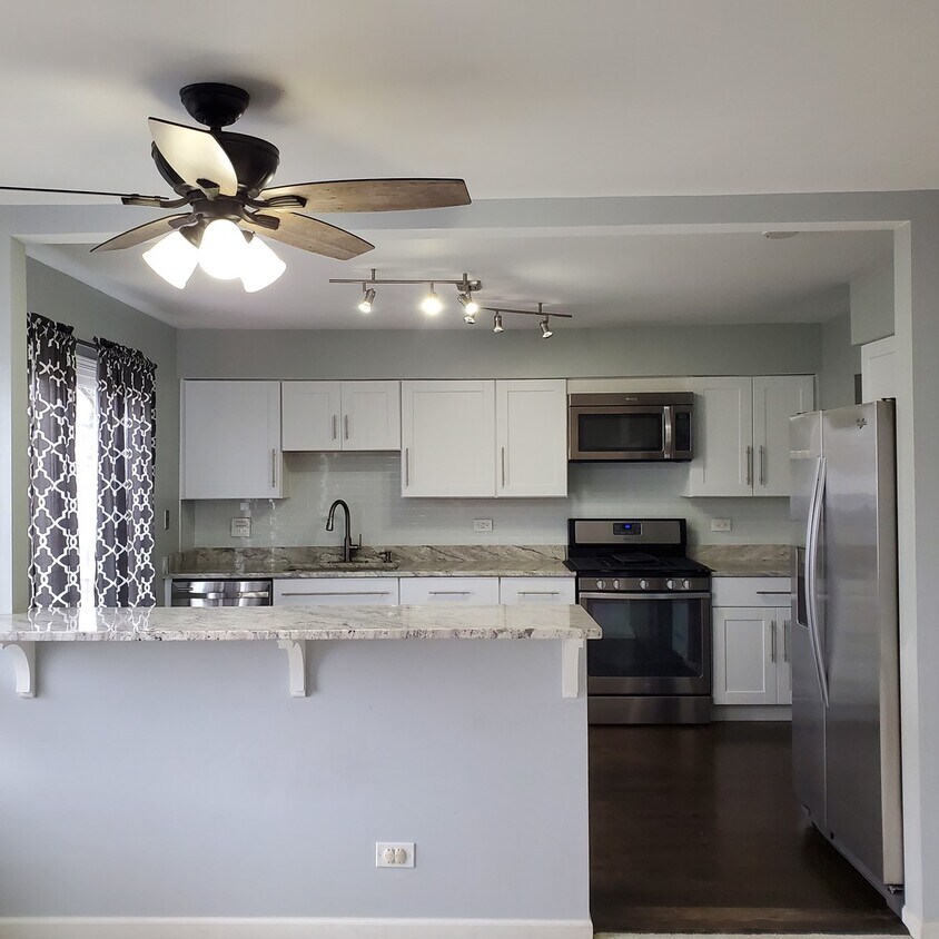 Foto principal - 552 Alton Ct