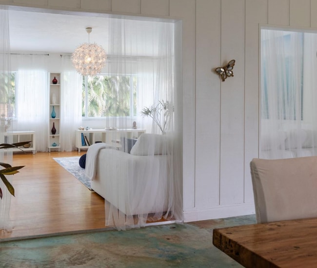 Building Photo - 750 NE 120th St