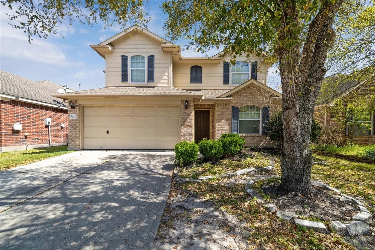 Foto principal - 9311 Sunlit Park Dr