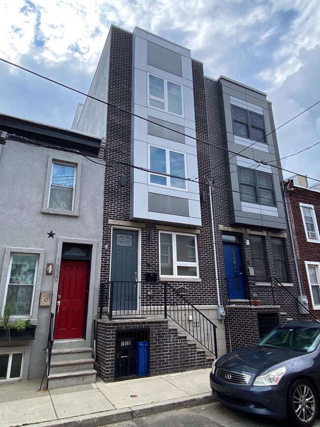 Building Photo - 1528 S Cleveland St