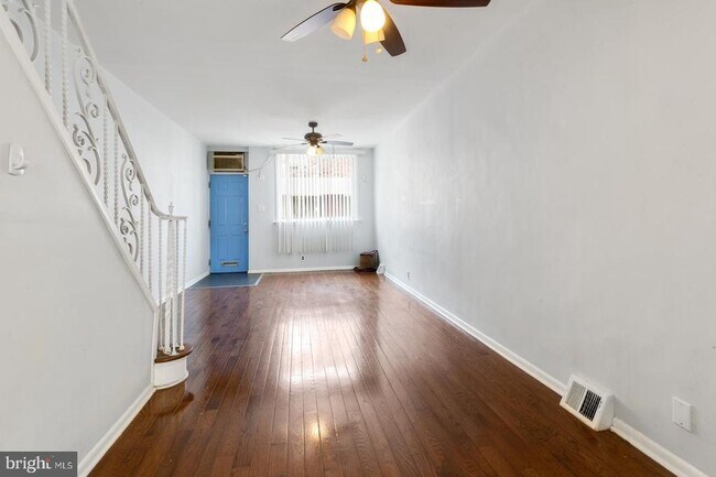 Foto del edificio - 2503 E Auburn St