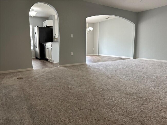 Foto del edificio - 3805 Hampstead Ln