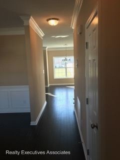 Building Photo - 2235 Hatties Place