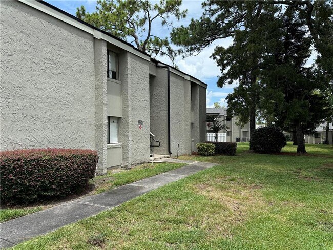 Foto del edificio - 129 Springwood Cir