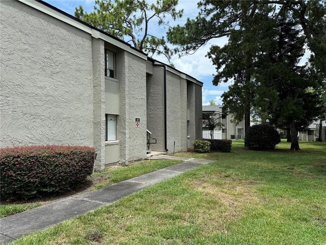 Building Photo - 129 Springwood Cir