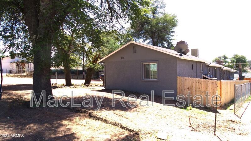 Foto del edificio - 513 W Frontier St