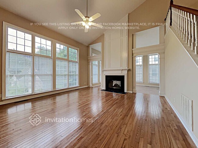 Foto del edificio - 8227 Beardsley Dr