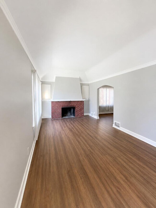 Foto del edificio - 16219 Northlawn St