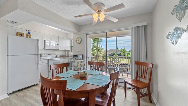 Foto del edificio - 3905 Del Prado Blvd S