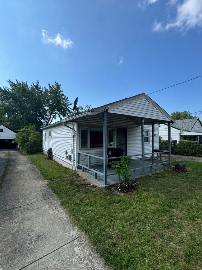 Foto del edificio - Spacious 3-Bedroom Single Family Home Avai...