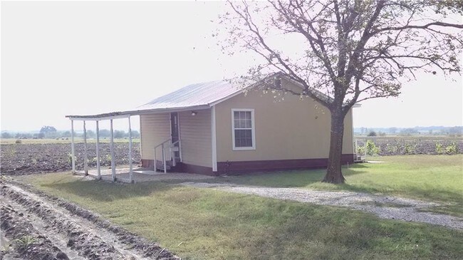 Building Photo - 1900 Co Rd 405