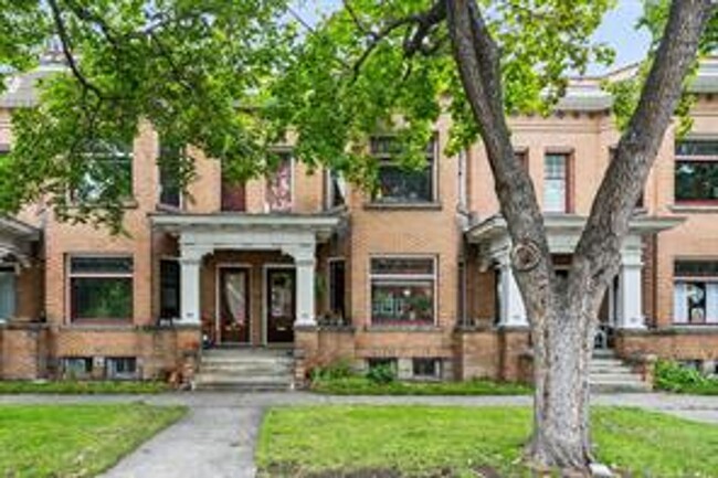 Building Photo - Charming Historic Rental in Downtown Missoula