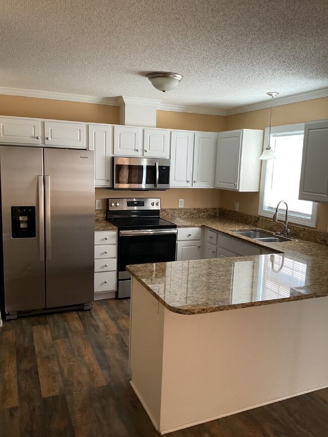 Building Photo - 4155 Dudleys Grant Dr