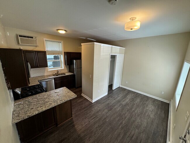 Foto del edificio - 34 N North Shore Dr