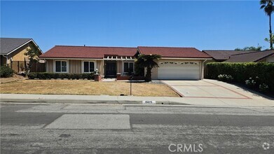 Building Photo - 15375 Manzanita Dr