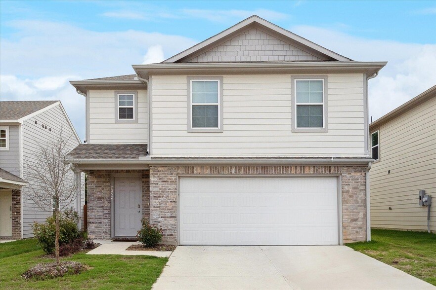Primary Photo - 7352 Tin Star Dr