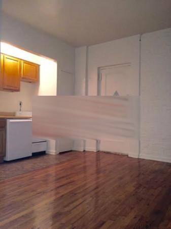 Foto principal - 191 E 27th St