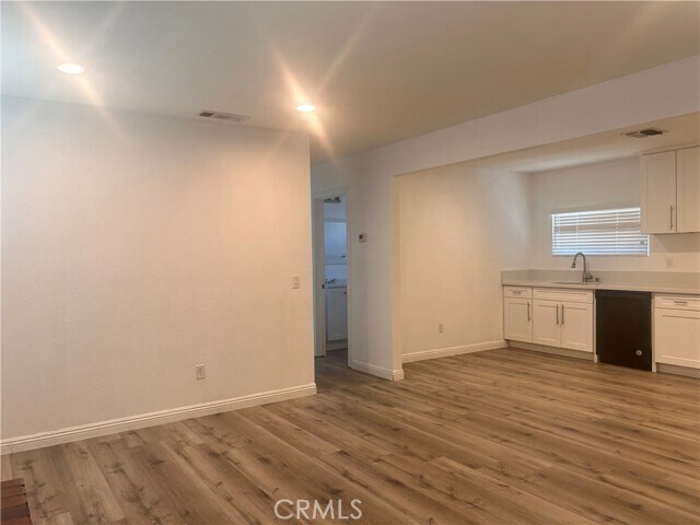 Foto del edificio - 15554 Ethel St