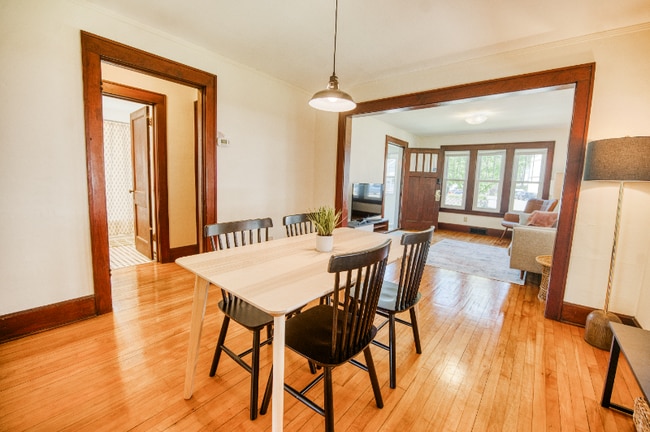 Building Photo - 2025 Jenifer St