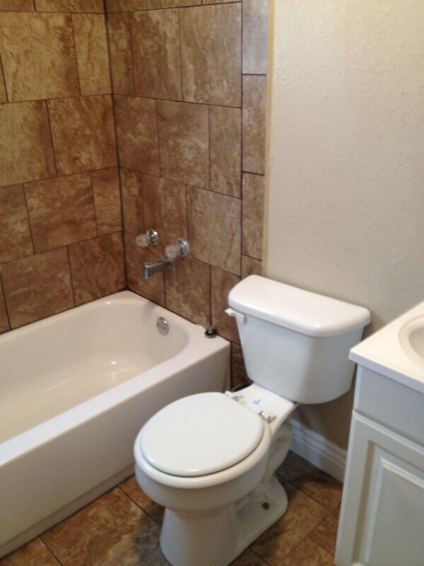 Foto del edificio - 3532 Valley Heights Dr