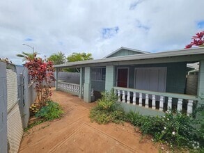 Building Photo - 1028 Hooli Pl