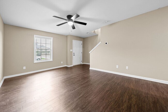 Foto del edificio - 148 Center Pointe Dr