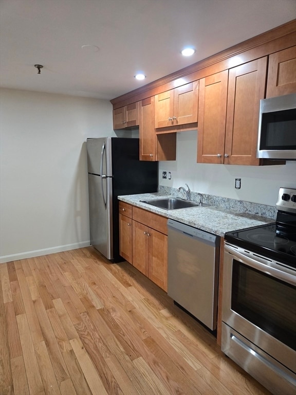 Building Photo - 996 East St