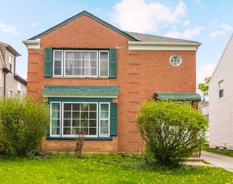 3581 Avalon Rd, Shaker Heights, OH 44120 Townhome Rentals in Shaker